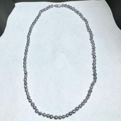 Takashimaya Akoya pearl semi-long necklace with blue-gray pearls measuring 7.5 to 8.0 mm