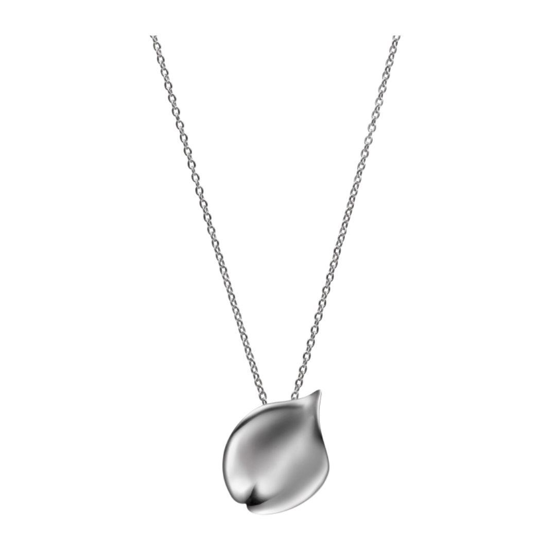 Mikimoto silver necklace pendant with petal metal design on a 50 cm chain