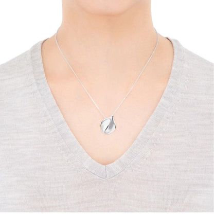 Mikimoto silver necklace pendant with petal metal design on a 50 cm chain