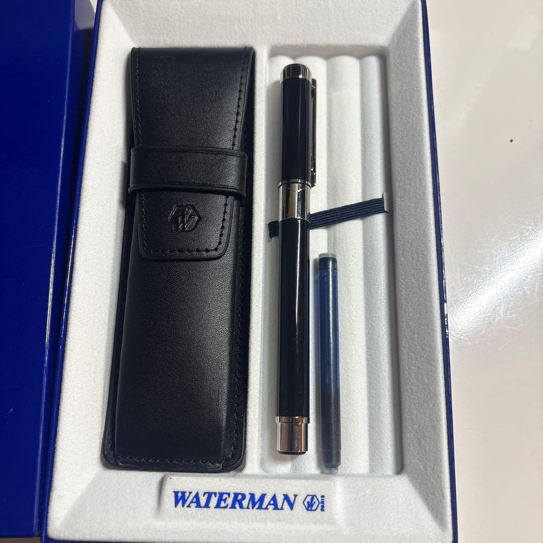 Waterman Perspective CT Black fountain pen with silver accents and lacquered metal body