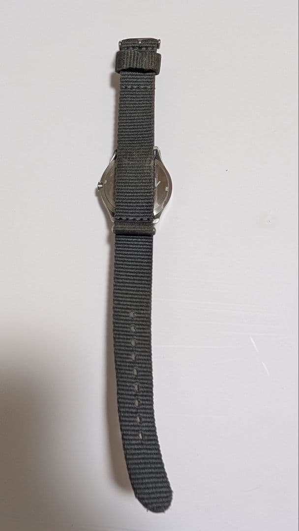 NIXON A045-0A2 Analog Men's Watch — Japanese