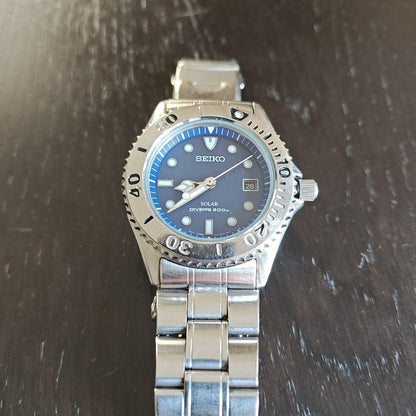 SEIKO N035 Solar Men's Watch — Japanese
