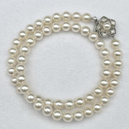 AQUA YA Pearl Flower necklace featuring 7-7.5mm white Akoya pearls with silver clasp and 41cm length