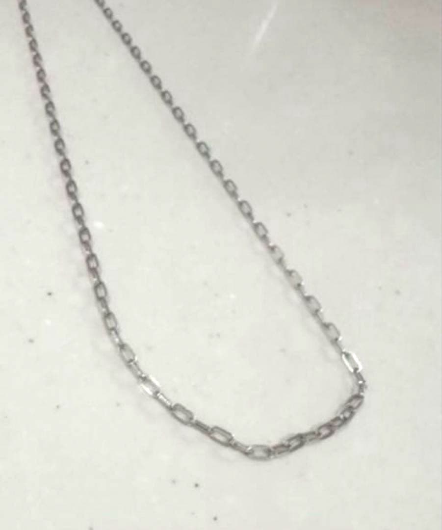 Agaat silver necklace chain made of 925 silver, 60cm long, 0.2cm wide, displayed on white background
