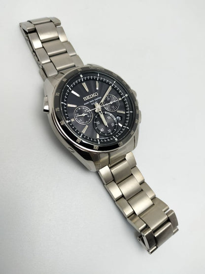 SEIKO 8B82 Solar Men's Watch — Japanese