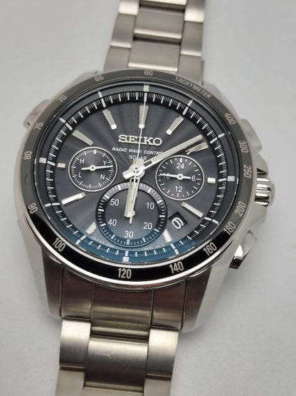 SEIKO 8B82 Solar Men's Watch — Japanese