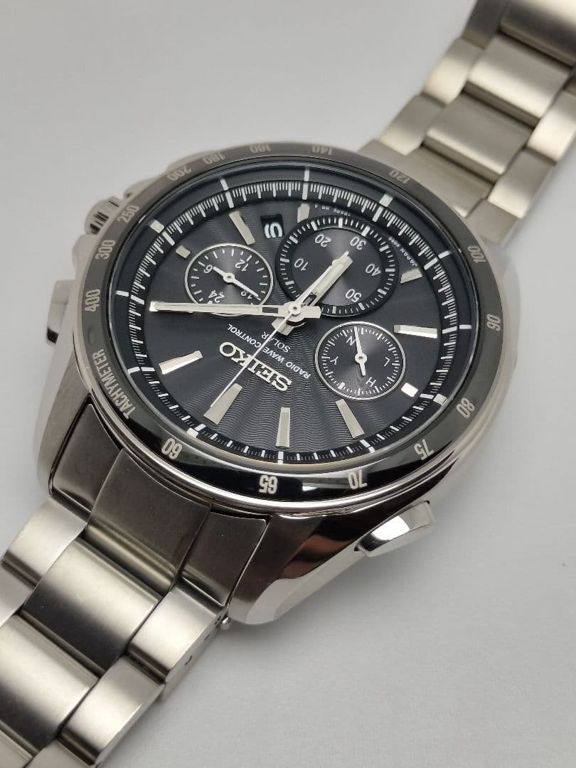 SEIKO 8B82 Solar Men's Watch — Japanese