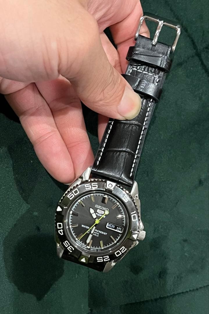 SEIKO 5 Sports Black Bezel Silver Bracelet Automatic Men's Watch — Japanese