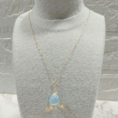 18K gold 80cm long necklace with a 1.5cm x 1.3cm K14gf pendant