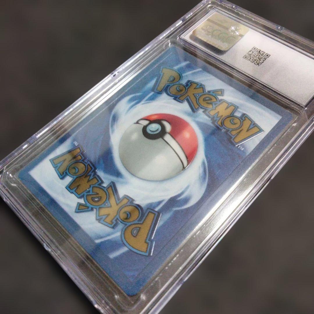 CGC9 Mint Pokemon Charizard — Japanese