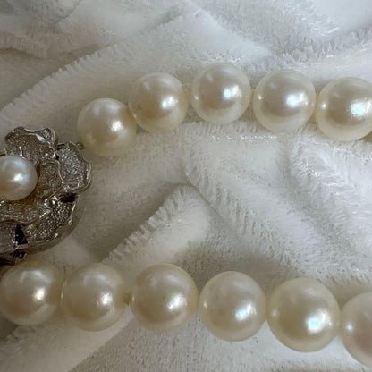 Honora Akoya Pearl Necklace featuring 6.7mm white pearls and a flower-shaped silver clasp, 42cm length