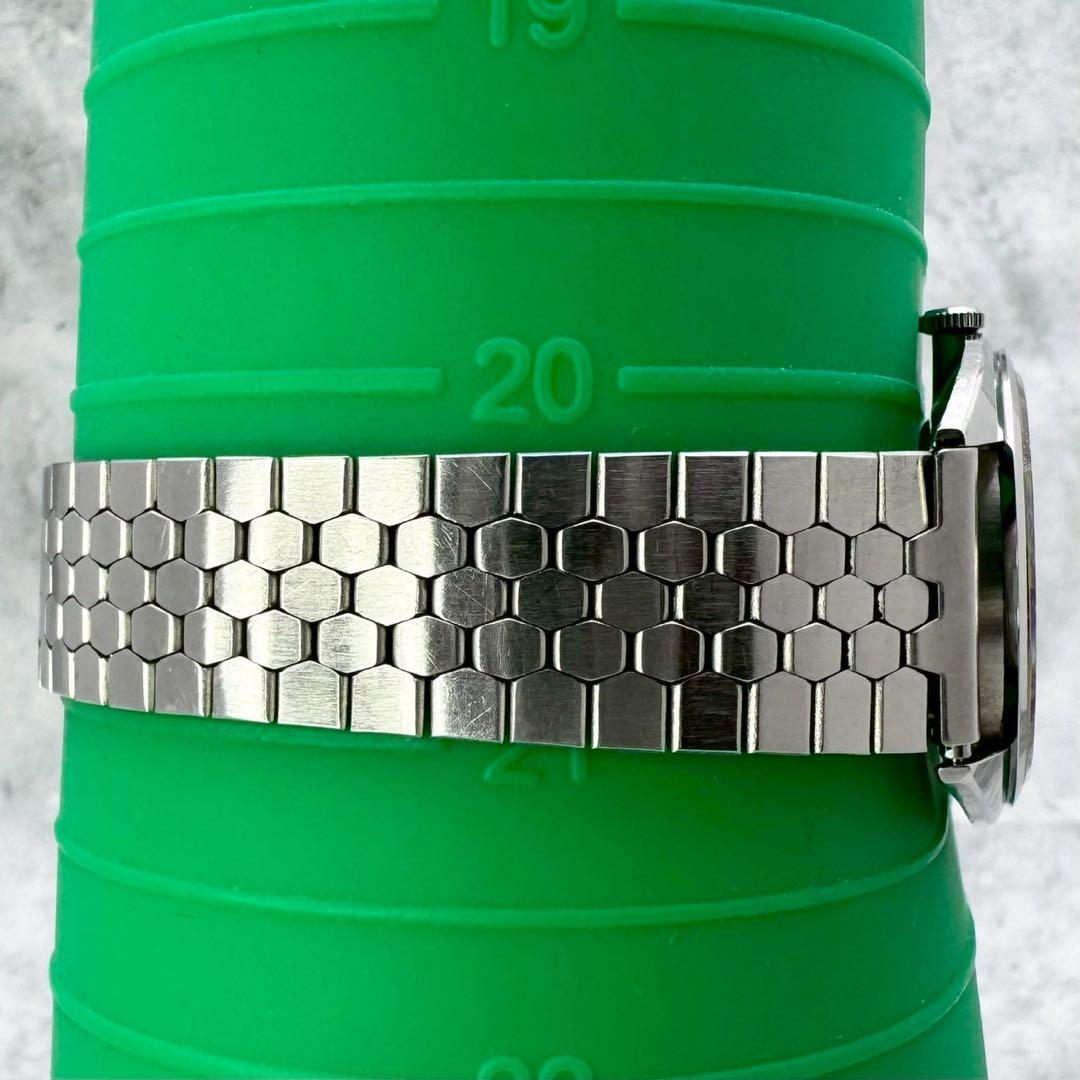 SEIKO 2220-0470 Manual Men's Watch — Japanese