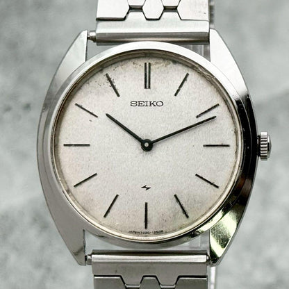 SEIKO 2220-0470 Manual Men's Watch — Japanese