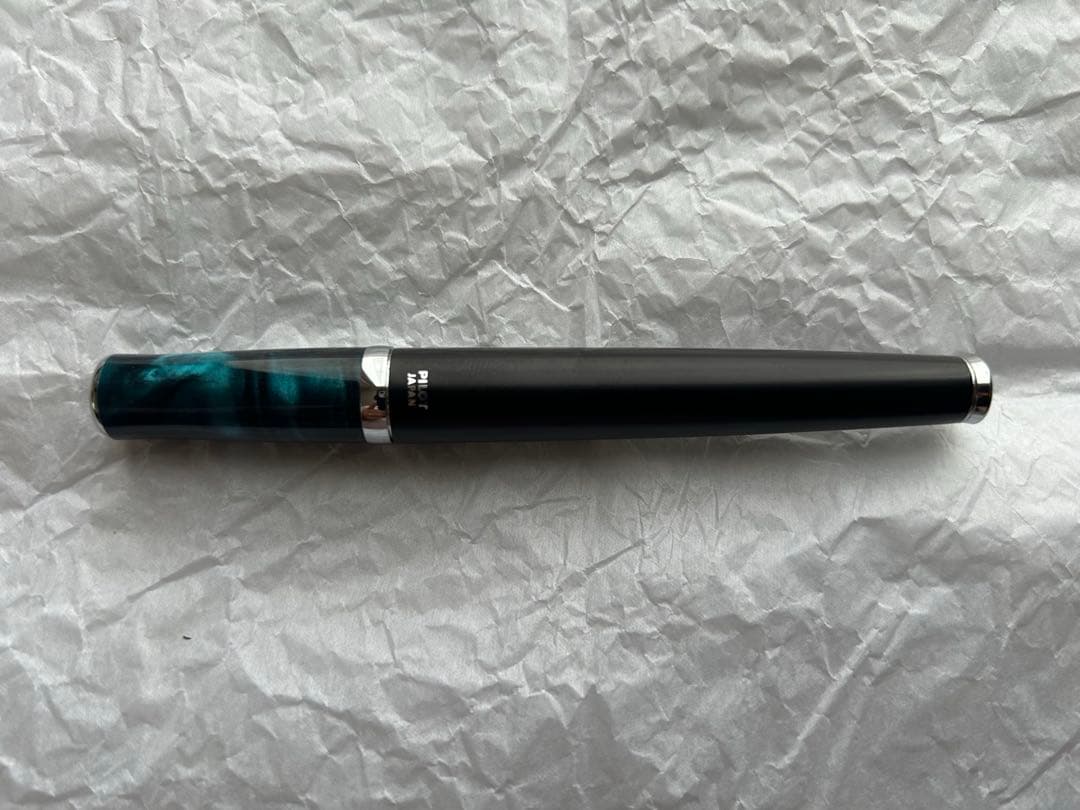 PILOT TIMELINE Eternal Green fountain pen model BTL-5SR-ETG shown in elegant green color