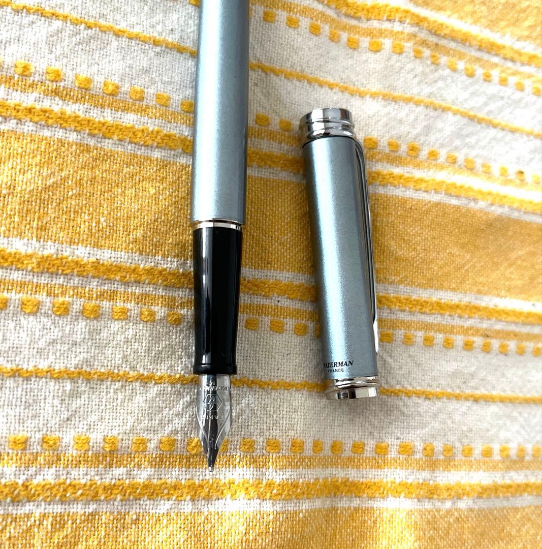 Waterman Harmony Glaisier Blue medium fountain pen with stainless steel 23K plated nib in a slim chic design
