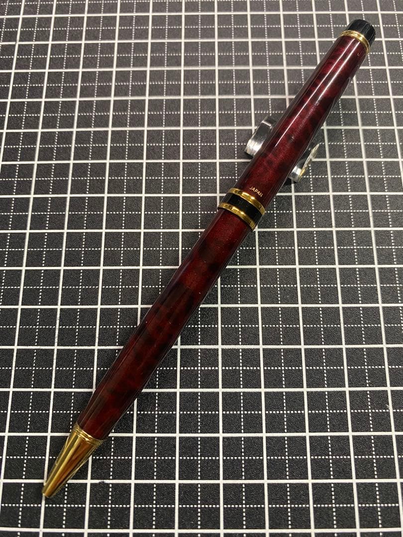 PILOT GANCE Black and Red Marble Ballpoint Pen with black ink shown on white background