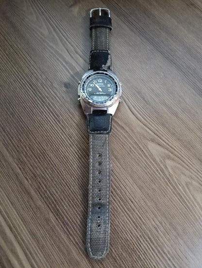CASIO AMW-700② Digital Men's Watch — Japanese