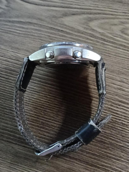 CASIO AMW-700② Digital Men's Watch — Japanese
