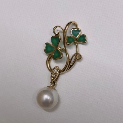 Tamaki TASAKI K18 gold pendant top with enamel and a single Akoya pearl