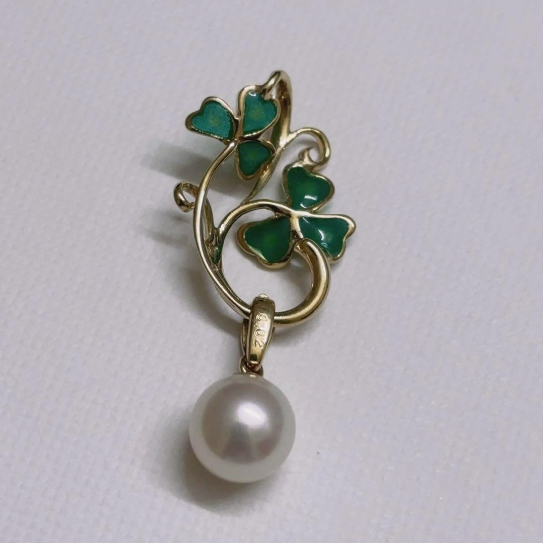 Tamaki TASAKI K18 gold pendant top with enamel and a single Akoya pearl