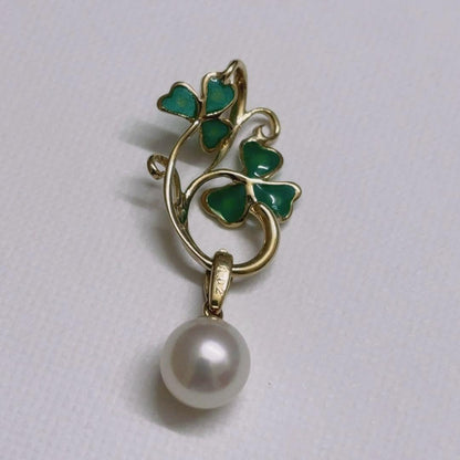 Tamaki TASAKI K18 gold pendant top with enamel and a single Akoya pearl