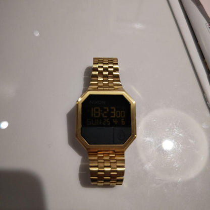 NIXON リランゴールド Digital Men's Watch — Japanese