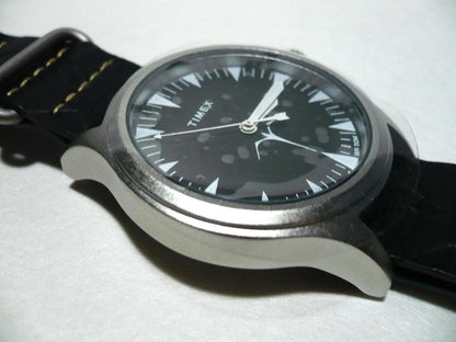 TIMEX TW2T81500 Quartz Men's Watch — Japanese
