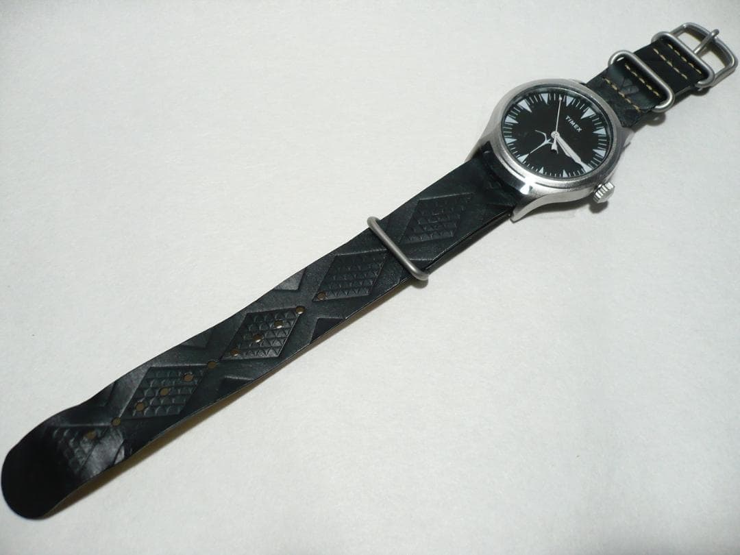 TIMEX TW2T81500 Quartz Men's Watch — Japanese