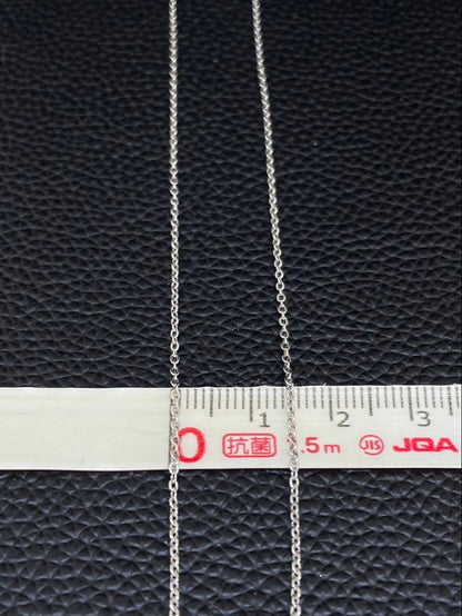 Mikimoto silver necklace featuring a single pearl pendant on a 40cm chain