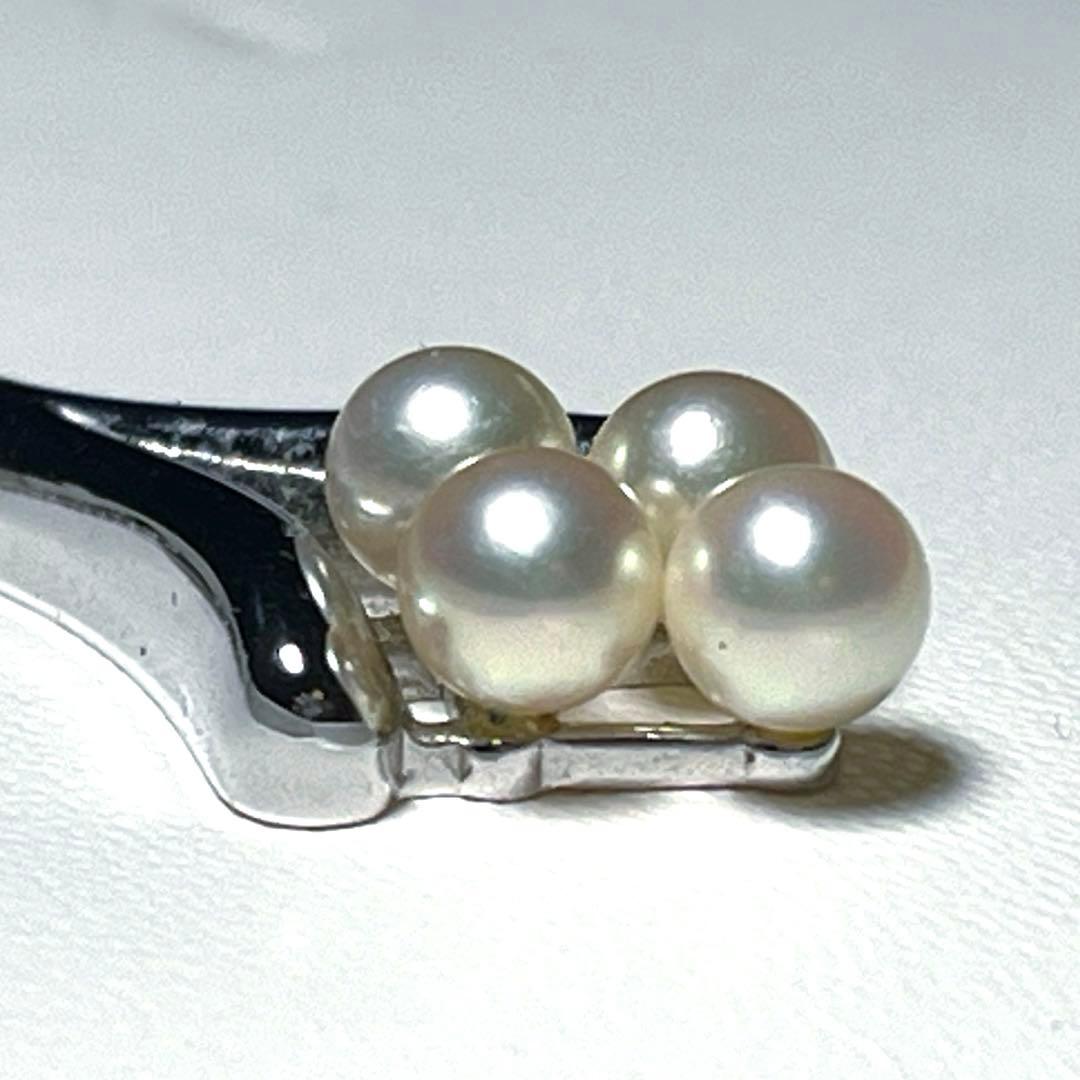 Chōkishō Mikimoto Akoya pearl necklace with 4.8 to 4.9 mm round pearls on 39 cm silver chain with engraved Mikimoto logo