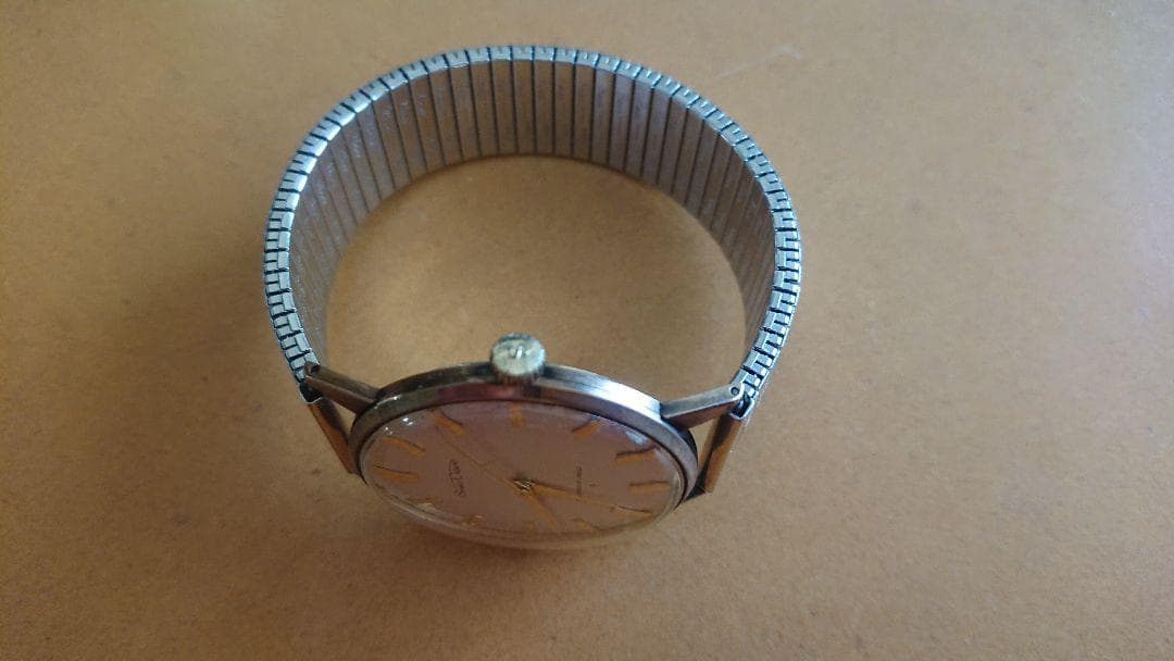SEIKO CROWN 21石 GOLD Manual Men's Watch — Japanese