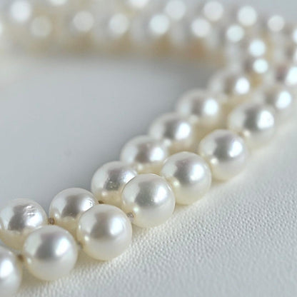 Tasaki Akoya pearl necklace with 6.5mm round pearls and silver clasp, 40cm length