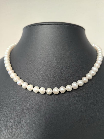 Akoya pearl necklace with 6-6.5mm luminous pearls on a 43cm S925 silver all knot chain
