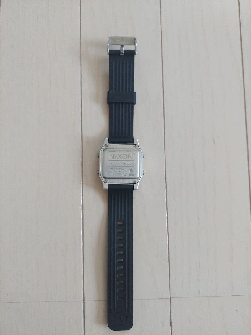 NIXON STAPLE Digital Men's Watch — Japanese