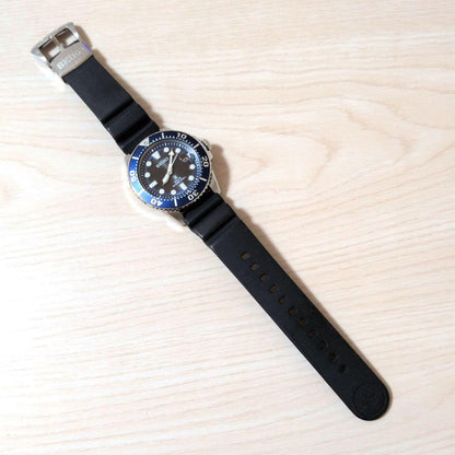 SEIKO V157-0BT0 Solar Men's Watch — Japanese