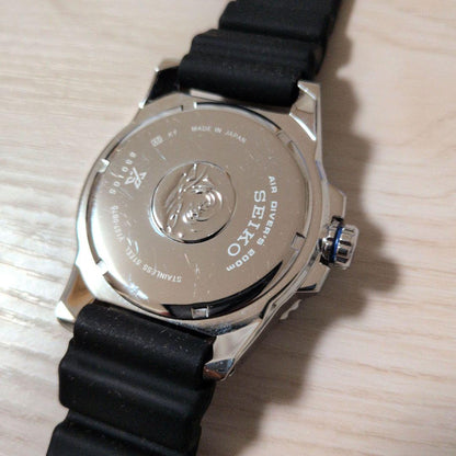 SEIKO V157-0BT0 Solar Men's Watch — Japanese