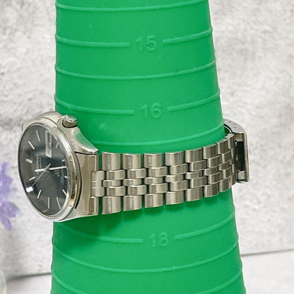 SEIKO Silver Wave Vintage Navy Quartz Men's Watch — Japanese