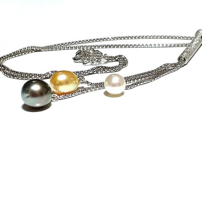 South Sea Pearl necklace featuring black butterfly and white Akoya pearl design on 45.5 cm chain
