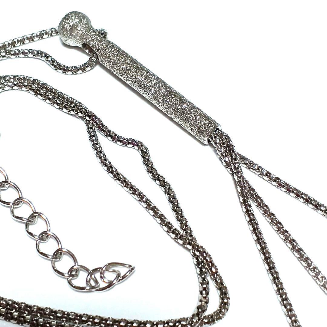 South Sea Pearl necklace featuring black butterfly and white Akoya pearl design on 45.5 cm chain
