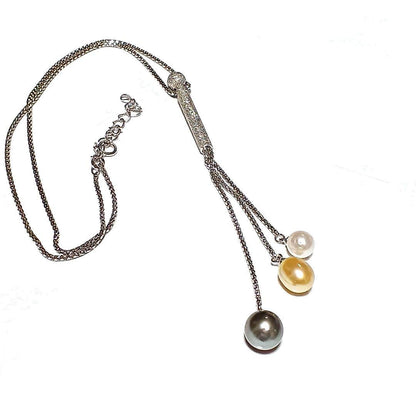 South Sea Pearl necklace featuring black butterfly and white Akoya pearl design on 45.5 cm chain