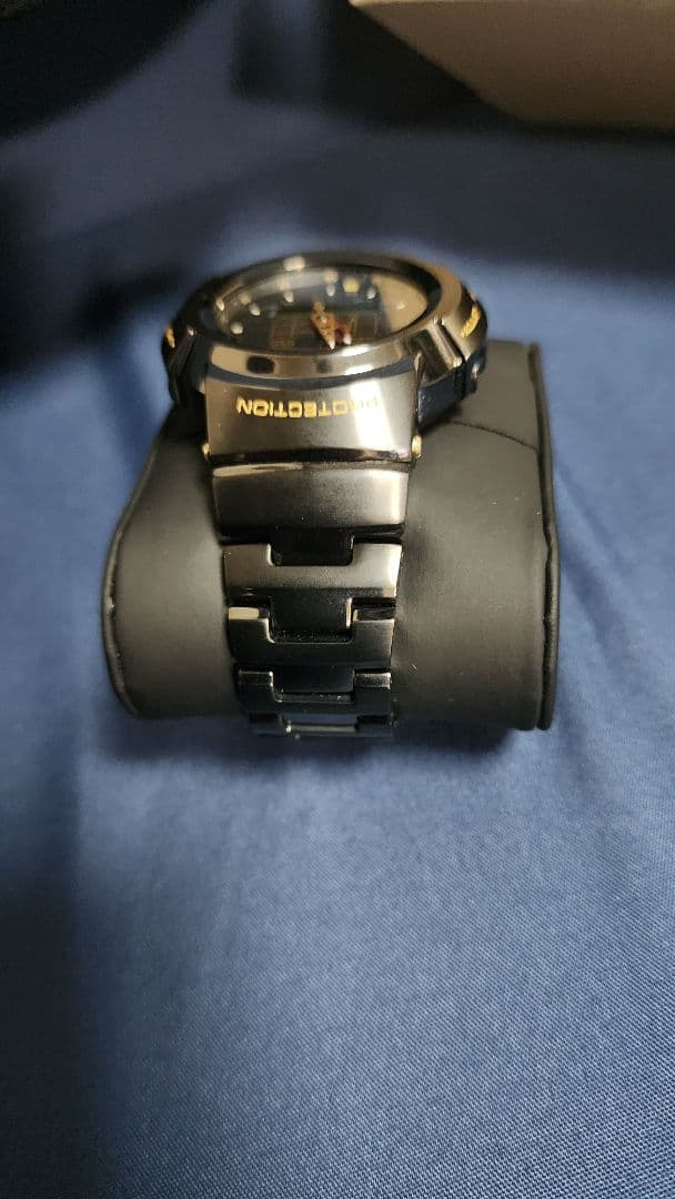 CASIO AWM-500GC-1AJR Solar Men's Watch — Japanese