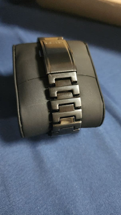 CASIO AWM-500GC-1AJR Solar Men's Watch — Japanese