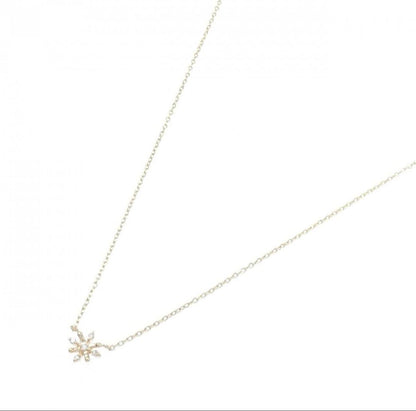 Agat diamond necklace featuring a 0.03CT snowflake pendant with a 6.5x6.7 mm size on a slim chain