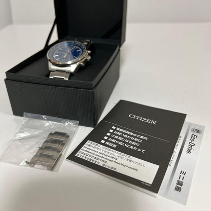 Citizen B642 Solar Men's Watch — Japanese