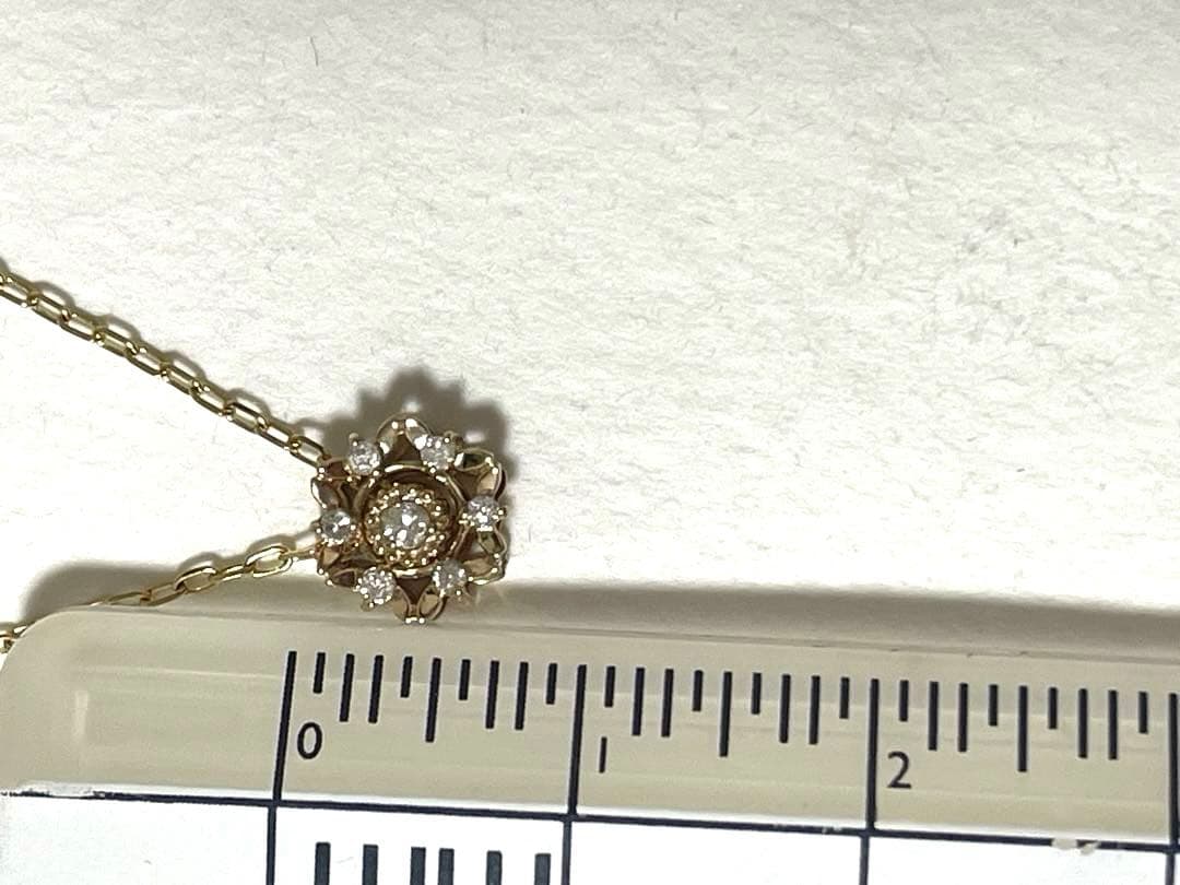 Agate K10 necklace with 0.06ct diamond flower pendant on a 46 cm chain, two-way movable design