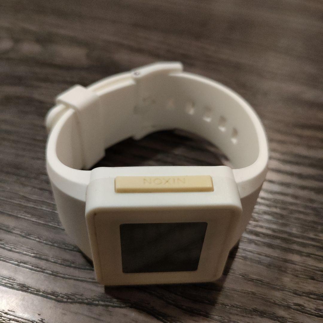 NIXON NEWTON Digital Men's Watch — Japanese