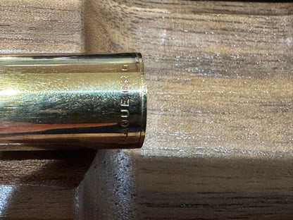 Watermans Ligne 60 fountain pen with 18K gold medium nib, black body, and gold-plated cap