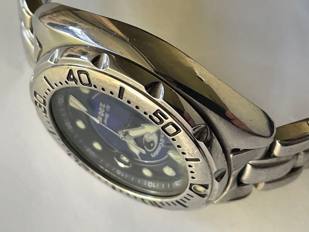 ORIENT Town & Country Air Diver 200m Quartz Men's Watch — Japanese
