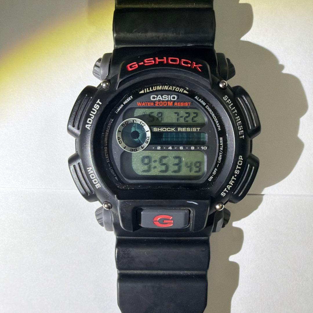 CASIO DW-9052 Digital Men's Watch — Japanese