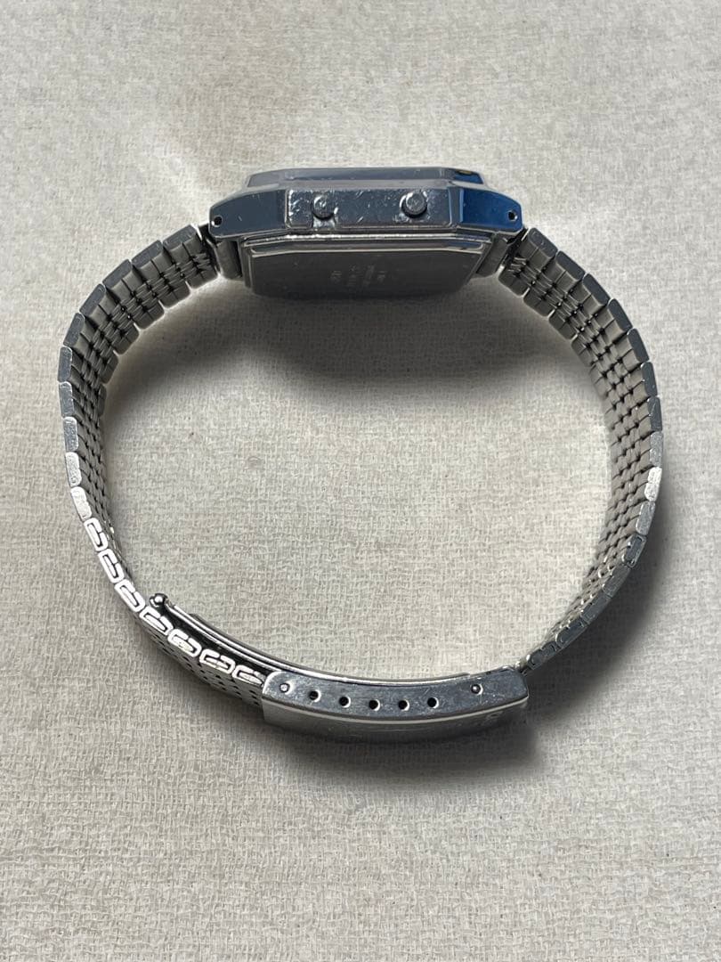CASIO GAME-20 Digital Men's Watch — Japanese